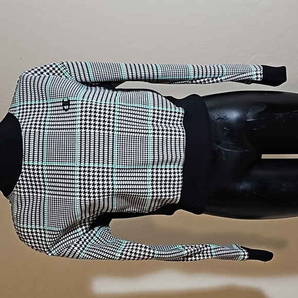 Champion Helmstooth Green Black Turtleneck Crop Top Sweatshirt Sz. S